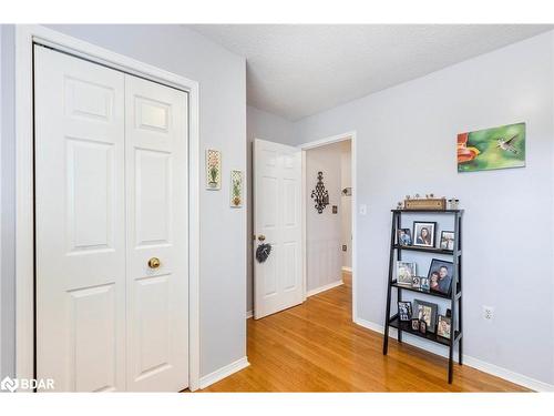 42 Assiniboine Drive, Barrie, ON - Indoor Photo Showing Other Room
