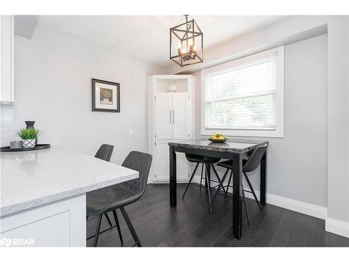 562 Simcoe Street, Collingwood, ON - Indoor Photo Showing Dining Room