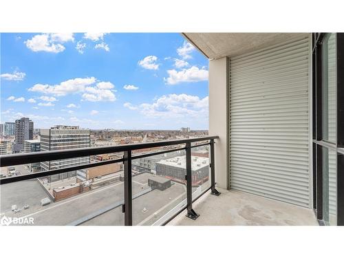 1510-60 Charles Street W, Kitchener, ON - Outdoor With View