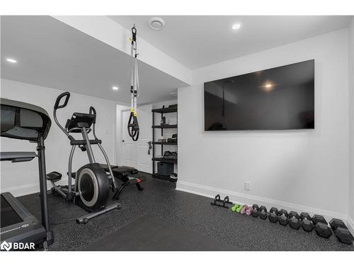 77 Georgian Grande Drive, Oro-Medonte, ON - Indoor Photo Showing Gym Room