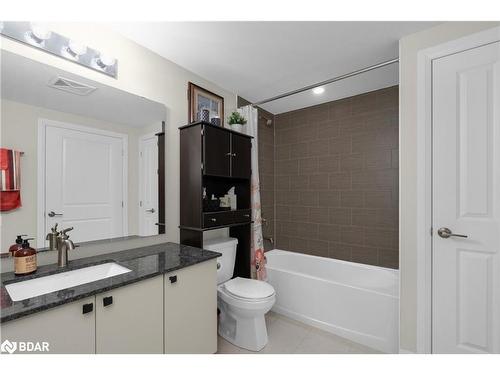 301-20 Koda Street, Barrie, ON - Indoor Photo Showing Bathroom