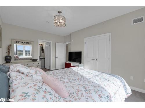 301-20 Koda Street, Barrie, ON - Indoor Photo Showing Bedroom