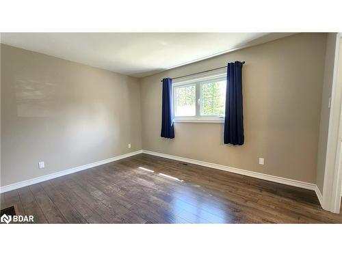 3909 Guest Road, Innisfil, ON - Indoor Photo Showing Other Room