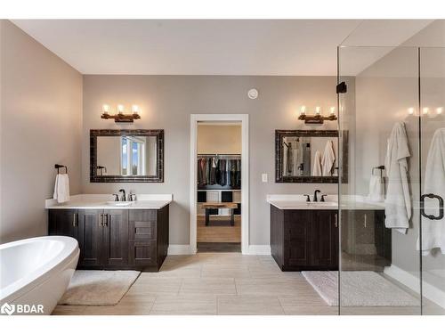 15 Best Court, Oro-Medonte, ON - Indoor Photo Showing Bathroom