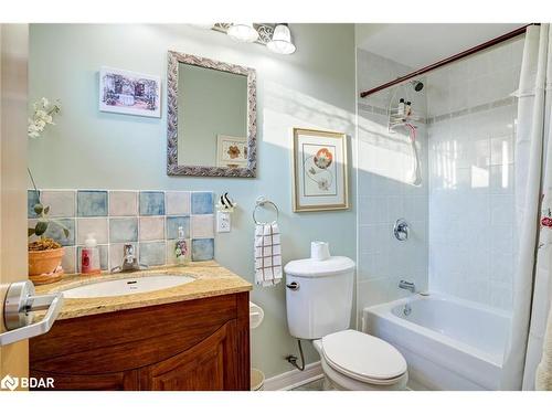 159265 Highway 10, Melancthon, ON - Indoor Photo Showing Bathroom