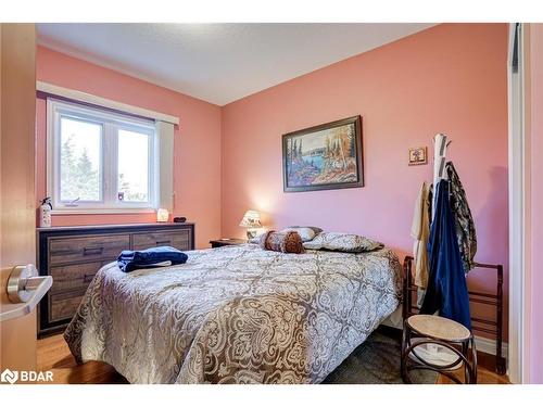 159265 Highway 10, Melancthon, ON - Indoor Photo Showing Bedroom