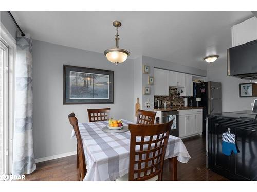 50 Quinlan Road, Barrie, ON - Indoor Photo Showing Dining Room
