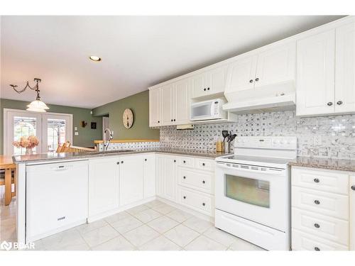 23 Bourgeois Beach Road, Victoria Harbour, ON - Indoor Photo Showing Kitchen