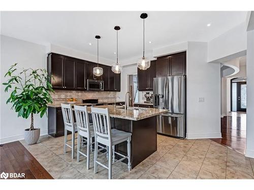35 Tamarack Trail, Barrie, ON - Indoor Photo Showing Kitchen With Stainless Steel Kitchen With Upgraded Kitchen