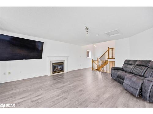 36 Batteaux Street, Barrie, ON - Indoor Photo Showing Living Room With Fireplace