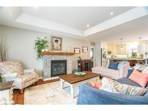 19 Grew Crescent, Penetanguishene, ON - Indoor Photo Showing Living Room With Fireplace