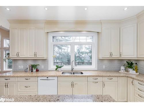 3-1058 Whites Road, Port Carling, ON - Indoor Photo Showing Kitchen With Double Sink