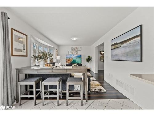 64 Ferris Lane, New Tecumseth, ON - Indoor Photo Showing Dining Room