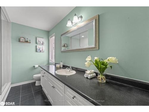 64 Ferris Lane, New Tecumseth, ON - Indoor Photo Showing Bathroom