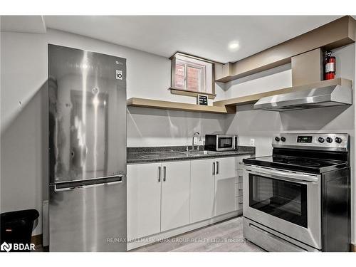 64 Ferris Lane, New Tecumseth, ON - Indoor Photo Showing Kitchen With Stainless Steel Kitchen