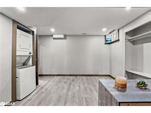 64 Ferris Lane, New Tecumseth, ON - Indoor Photo Showing Laundry Room