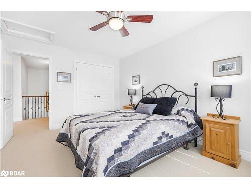 5 Waterside Lane, Collingwood, ON - Indoor Photo Showing Bedroom