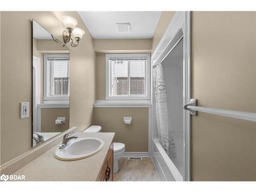 28 Ritchie Crescent, Elmvale, ON - Indoor Photo Showing Bathroom