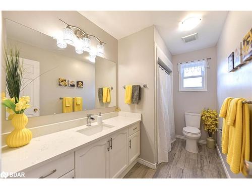 51 Courtney Crescent, Orillia, ON - Indoor Photo Showing Bathroom