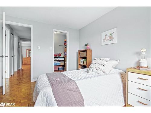 1-2 Bernick Drive, Barrie, ON - Indoor Photo Showing Bedroom