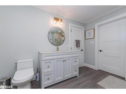 68 Heyden Avenue, Orillia, ON - Indoor Photo Showing Bathroom