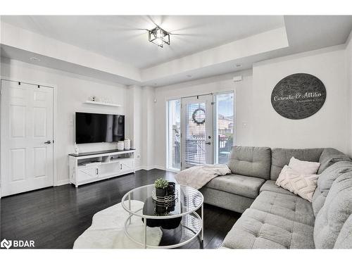 59-250 Sunny Meadow Blvd Boulevard, Brampton, ON - Indoor Photo Showing Living Room