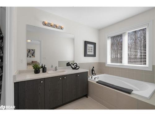 33 Atlantis Drive, Orillia, ON - Indoor Photo Showing Bathroom