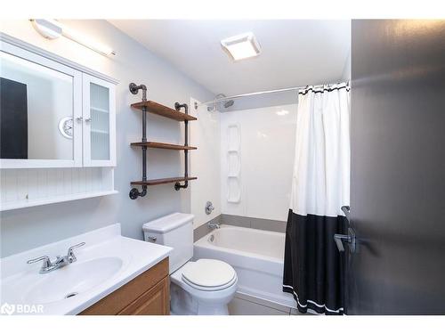 2465 Harmony Road, Tyendinaga, ON - Indoor Photo Showing Bathroom