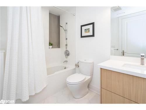 Th01-761 Bay Street, Toronto, ON - Indoor Photo Showing Bathroom