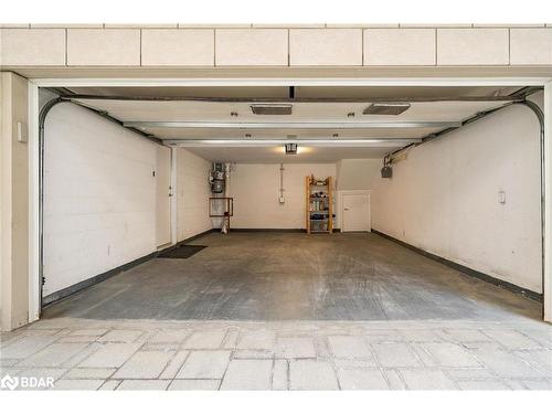 Th01-761 Bay Street, Toronto, ON - Indoor Photo Showing Garage