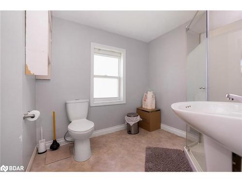 835 11Th Street W, Owen Sound, ON - Indoor Photo Showing Bathroom