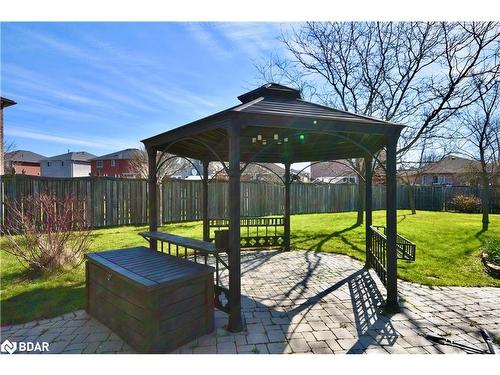 17 Newberry Court, Barrie, ON - Outdoor With Deck Patio Veranda With Backyard