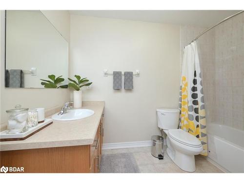 18 Owen Street, Penetanguishene, ON - Indoor Photo Showing Bathroom