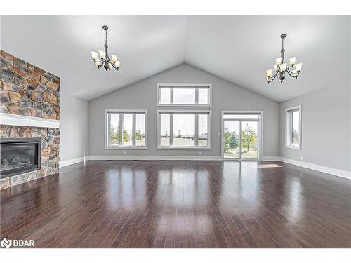 295 Sunnybrae Avenue, Innisfil, ON - Indoor Photo Showing Living Room With Fireplace