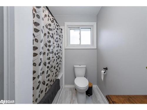 3 Gill Street, Coldwater, ON - Indoor Photo Showing Bathroom