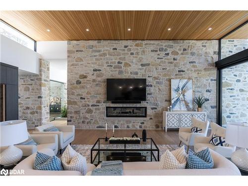 36 White Oaks Road, Barrie, ON - Indoor Photo Showing Living Room With Fireplace