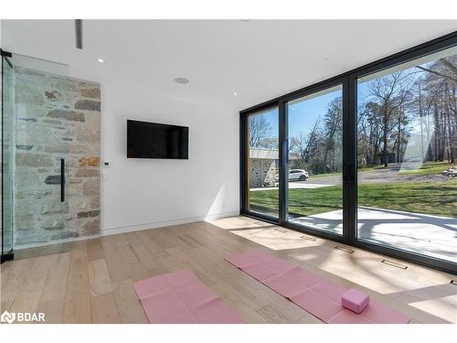 36 White Oaks Road, Barrie, ON - Indoor Photo Showing Other Room