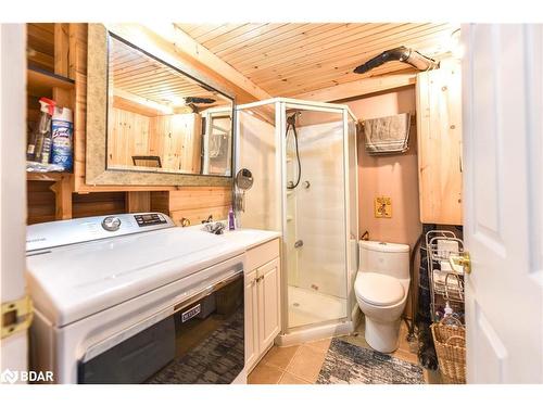 3801 Wood Avenue, Severn, ON - Indoor Photo Showing Bathroom