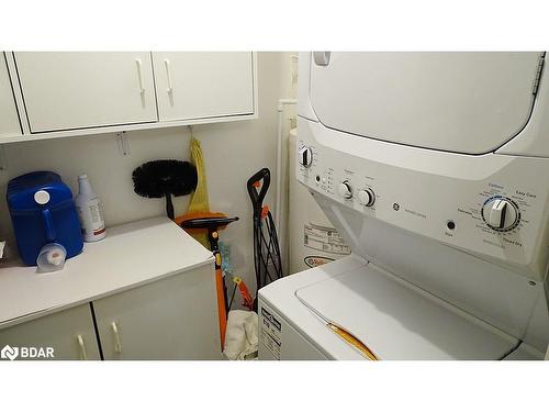 108-1 Quail Crescent, Barrie, ON - Indoor Photo Showing Laundry Room