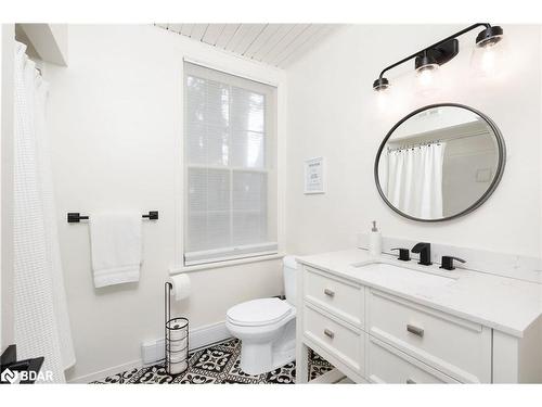 6568 Quarry Point Road, Ramara, ON - Indoor Photo Showing Bathroom