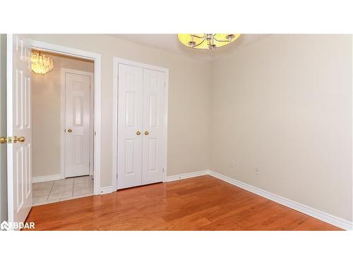 5 Jagges Drive, Barrie, ON - Indoor Photo Showing Other Room