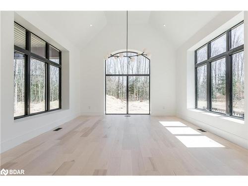 20 Gallagher Crescent, Springwater, ON - Indoor Photo Showing Bathroom