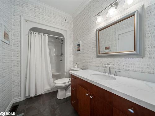 4174 Forest Wood Drive, Severn, ON - Indoor Photo Showing Bathroom