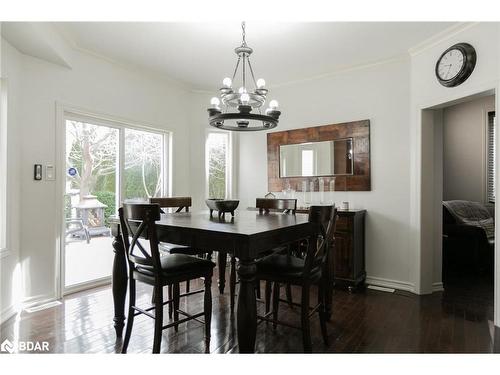 14 Pinecliff Crescent, Barrie, ON - Indoor Photo Showing Dining Room