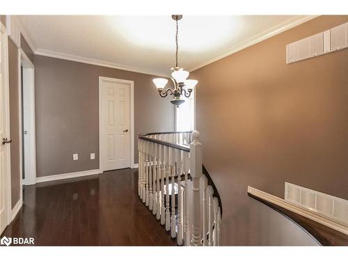 14 Pinecliff Crescent, Barrie, ON - Indoor Photo Showing Other Room
