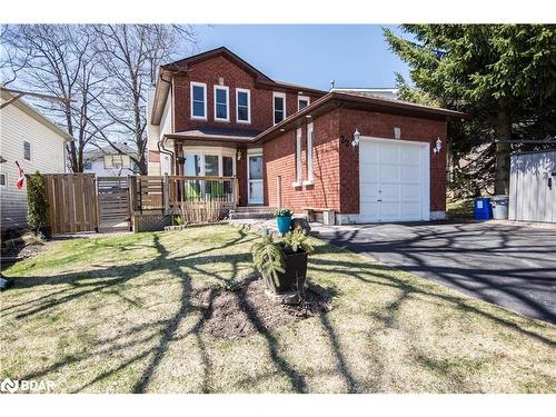 22 Carr Drive, Barrie, ON - Outdoor