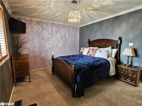 449 Sturgeon Bay Road, Waubaushene, ON - Indoor Photo Showing Bedroom