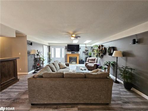 449 Sturgeon Bay Road, Waubaushene, ON - Indoor Photo Showing Living Room With Fireplace
