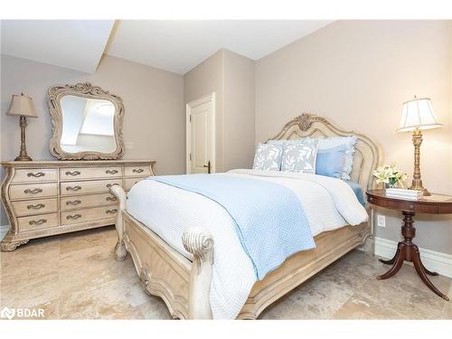 95 Eden Vale Drive, King City, ON - Indoor Photo Showing Bedroom