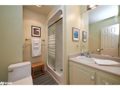 136 Matchedash Street N, Orillia, ON - Indoor Photo Showing Bathroom